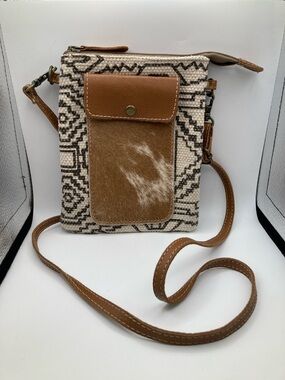 ✨ LIKE NEW Myra Vuierra Rivet Small Crossbody - Hairon Leather & Canvas Cowgirl